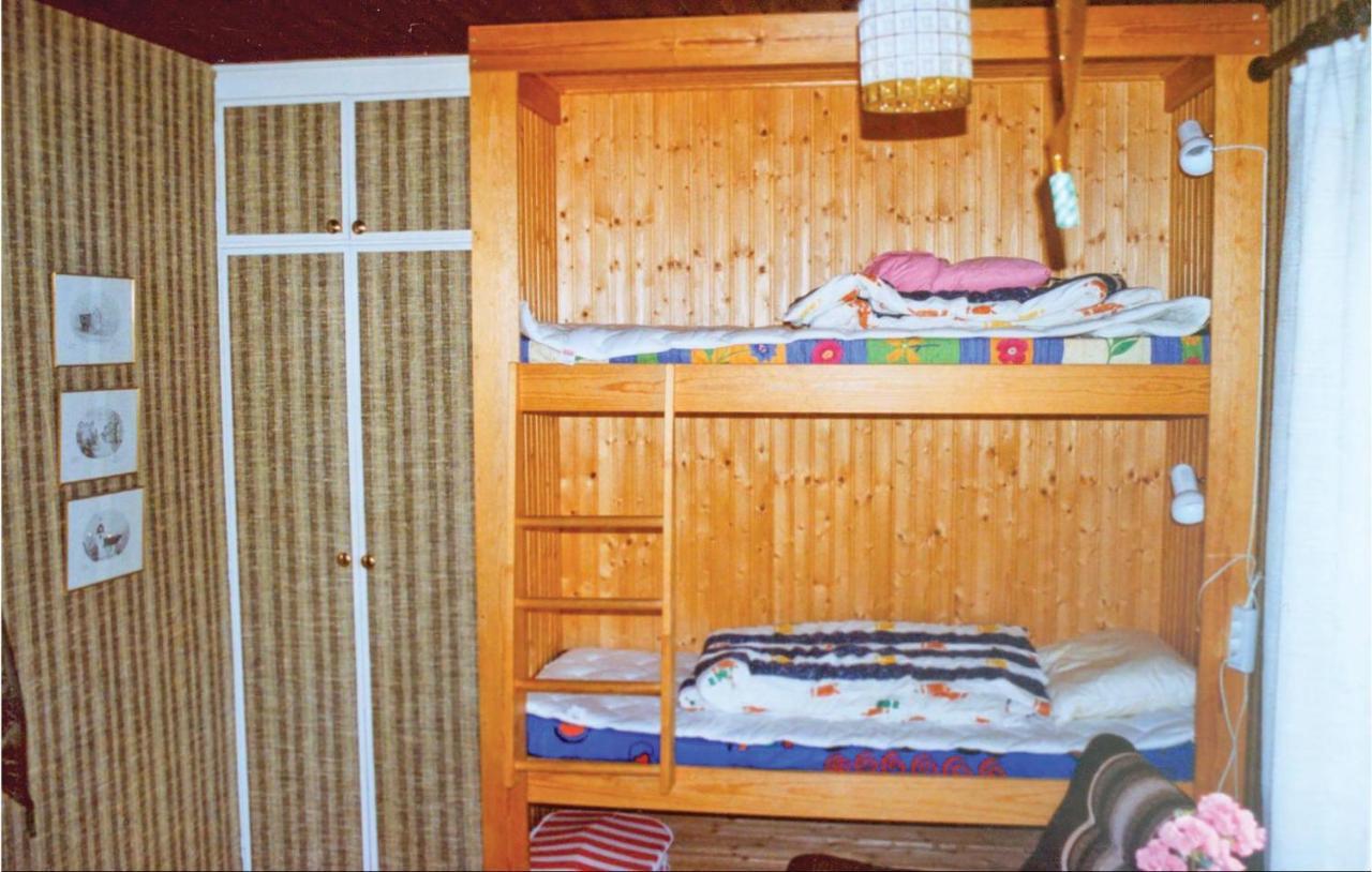 3 Bedroom Beautiful Home In Kristdala Malghult Exteriör bild